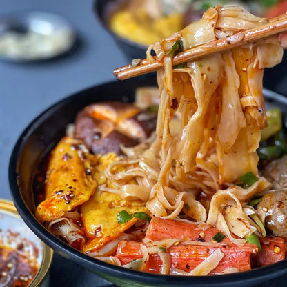 Spicy Hotpot Thick Cut Style Noodles