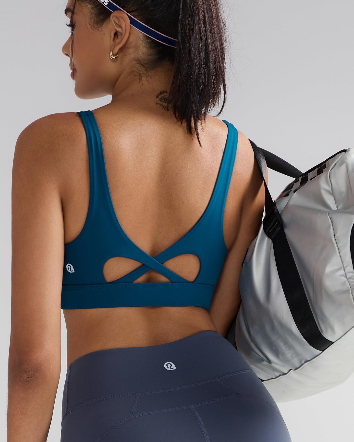 RUNNING GIRL® Medium-High Support Crisscross Back Molded Cup Sports Bra