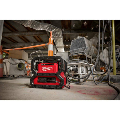 M18 18V Lithium-Ion Cordless 3600-Watt/1800-Watt Battery Powered Power Supply